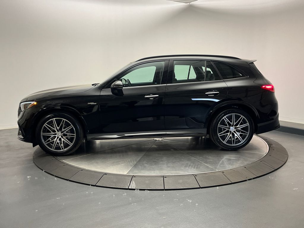 2025 Mercedes-Benz GLC 43 AMG 4