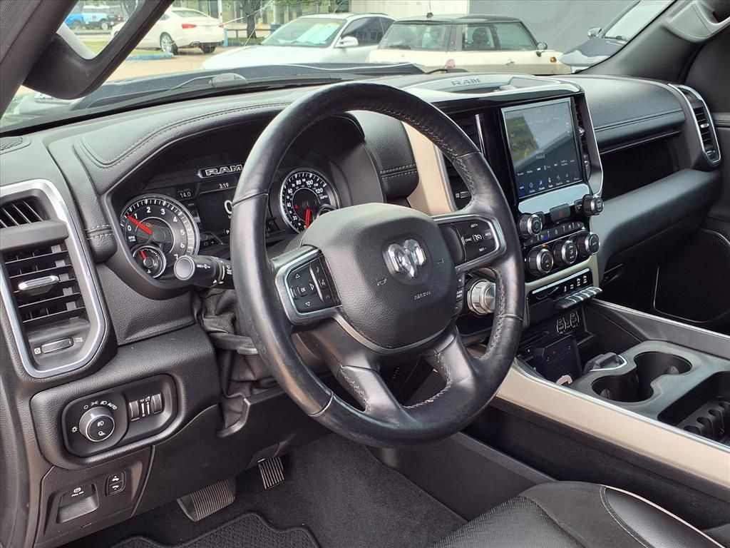 2019 Ram 1500 Laramie - 9