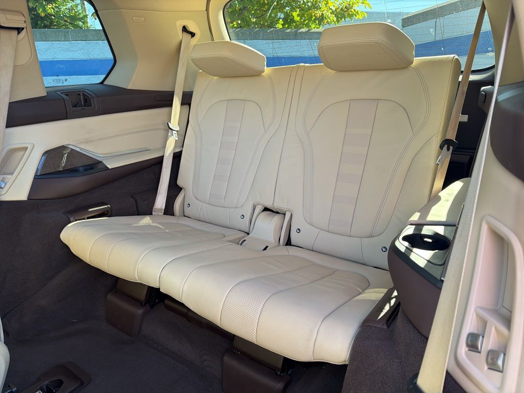 Thumbnail: 2019 BMW X7 - 22