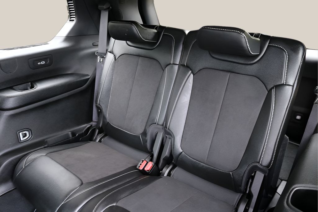 Used Car 2024 Jeep Grand Cherokee L  Altitude X For Sale Under $35,000 In Austin, Texas