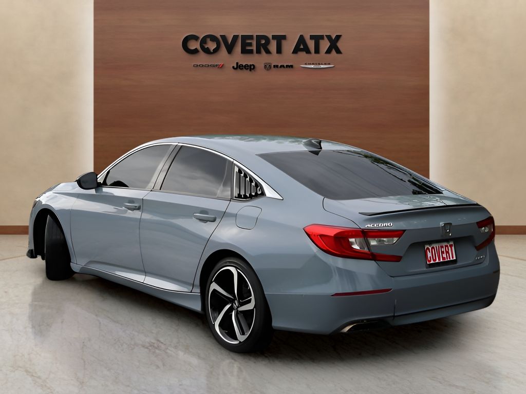 Used 2021  Honda Sport image 3