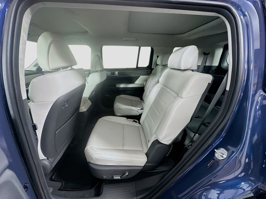 Thumbnail: 2026 Hyundai Santa Fe - 17