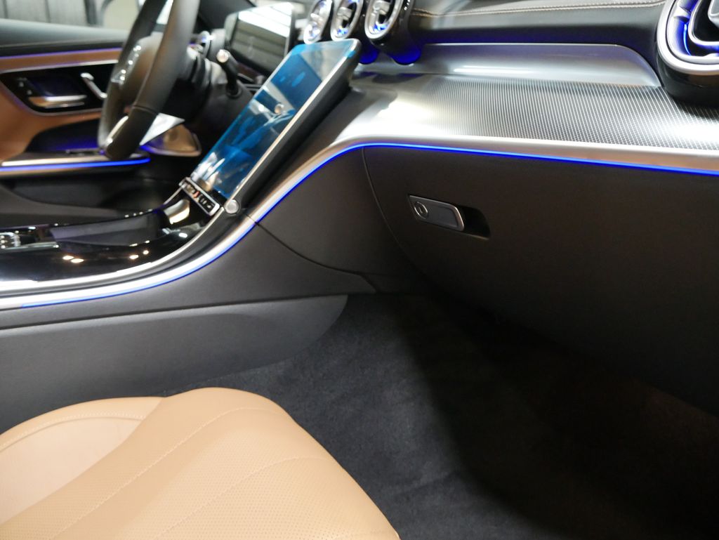 Thumbnail: 2026 Mercedes-Benz CLE - 24