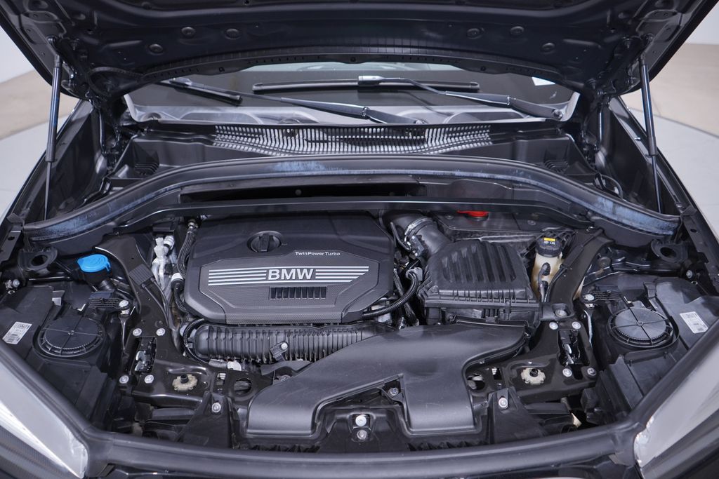 Thumbnail: 2020 BMW X1 - 24