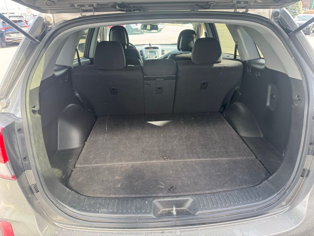 Used 2015 Gray Kia LX image 21