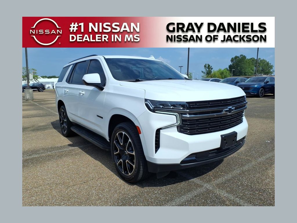 Summit White 2021 Chevrolet Tahoe SUV / Crossover 4X2