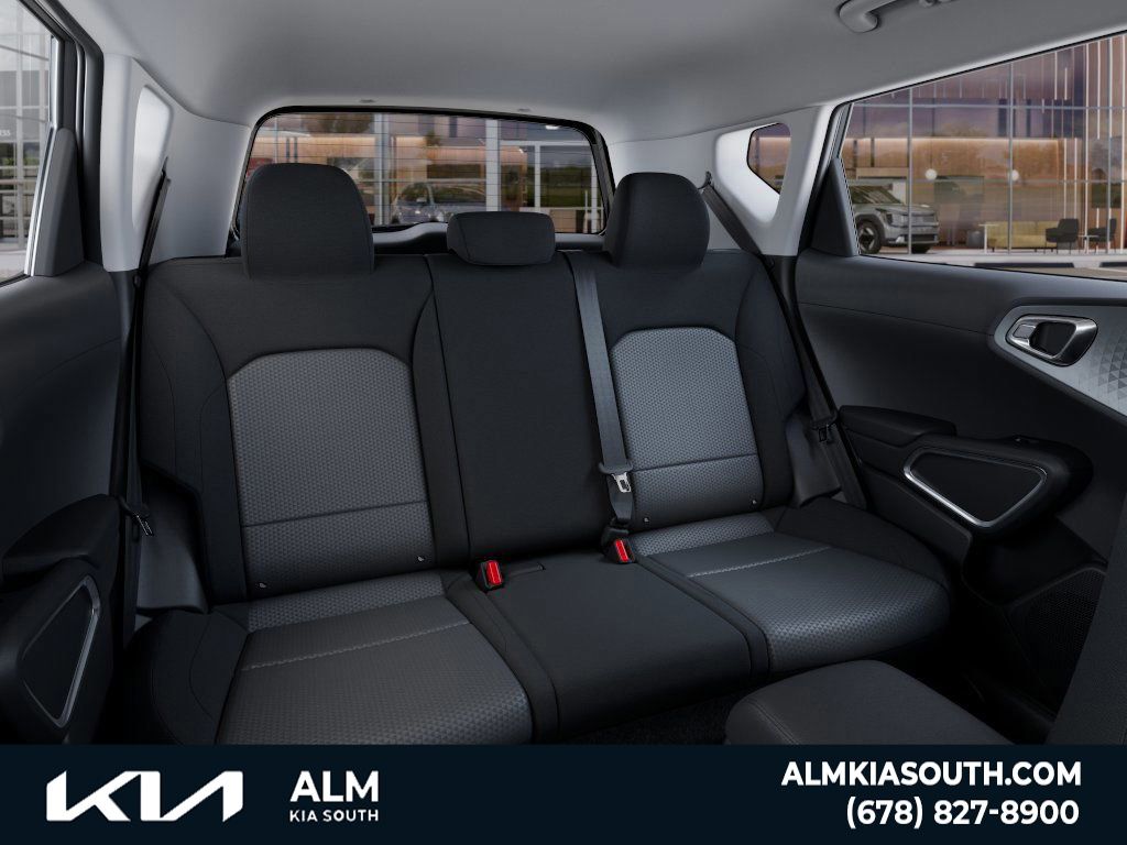 2025 Kia Soul LX photo 16