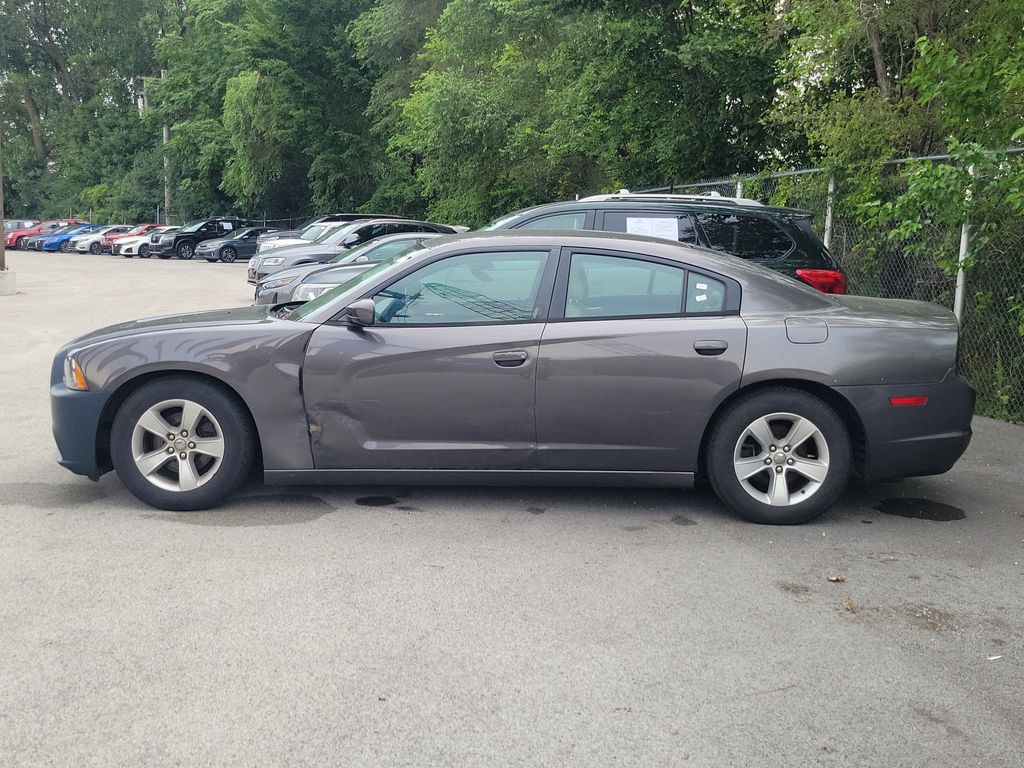  2014 Dodge Charger SE RWD   