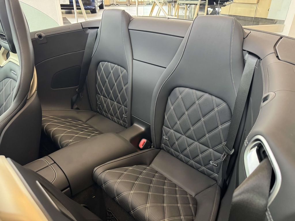 Thumbnail: 2025 Mercedes-Benz SL-Class - 23