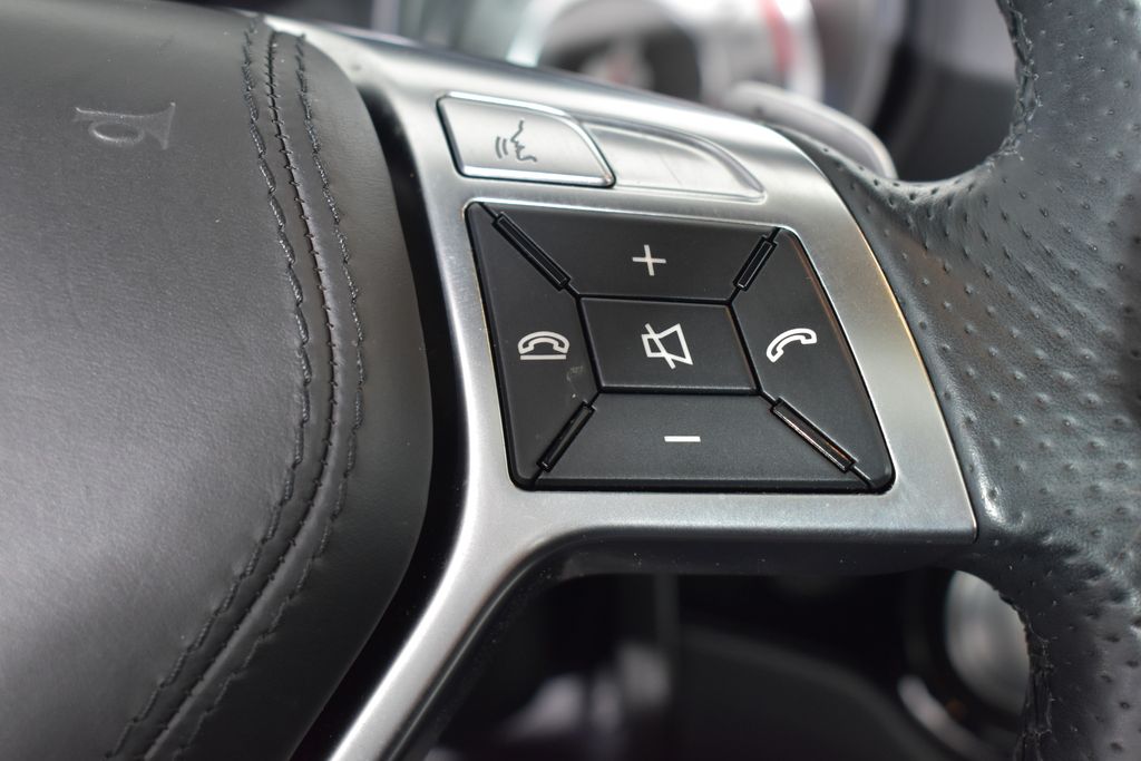 Thumbnail: 2016 Mercedes-Benz SL-Class - 17