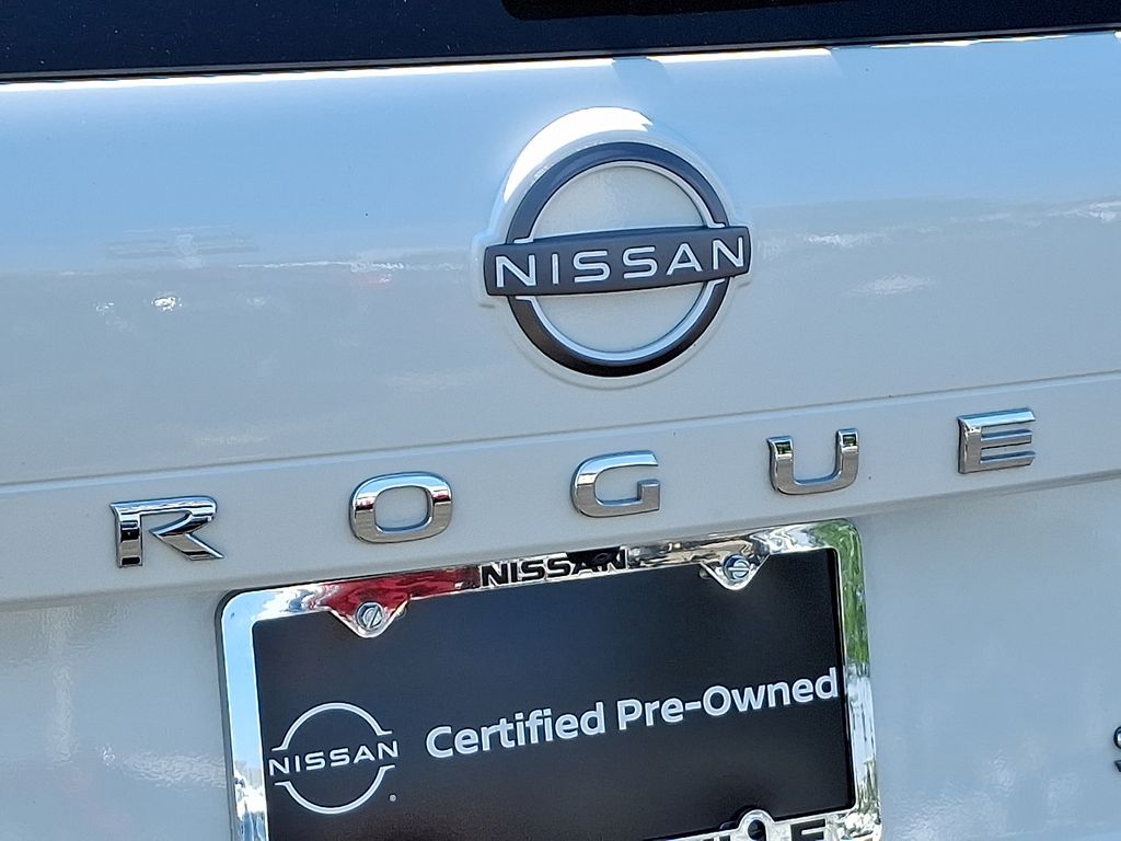Thumbnail: 2022 Nissan Rogue - 32