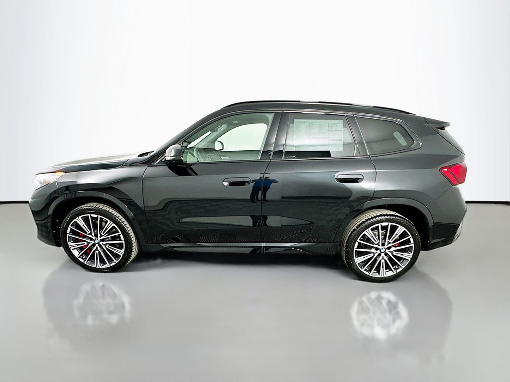 Thumbnail: 2026 BMW X1 - 8