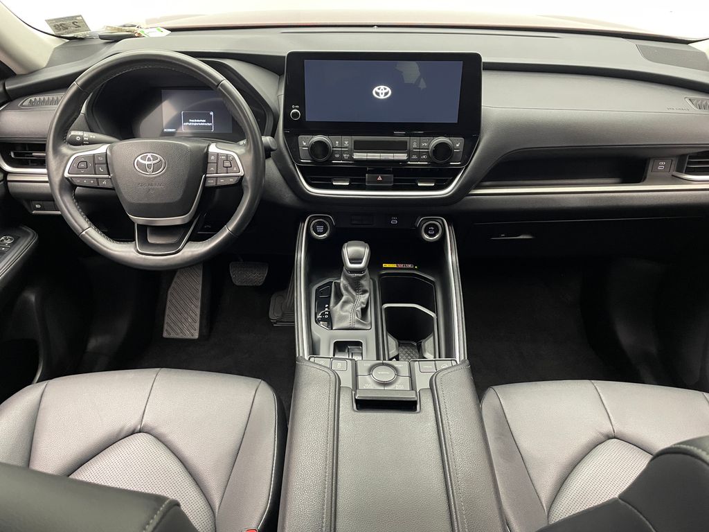 Thumbnail: 2024 Toyota Grand Highlander - 19