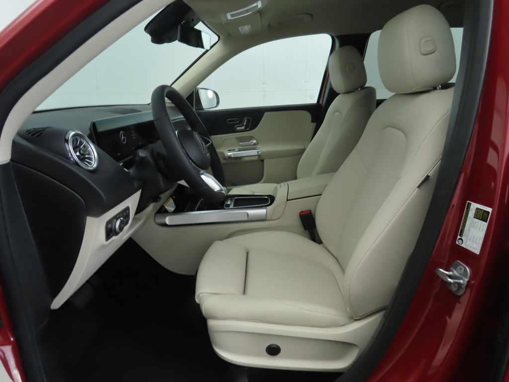2025 Mercedes-Benz GLB 250 20