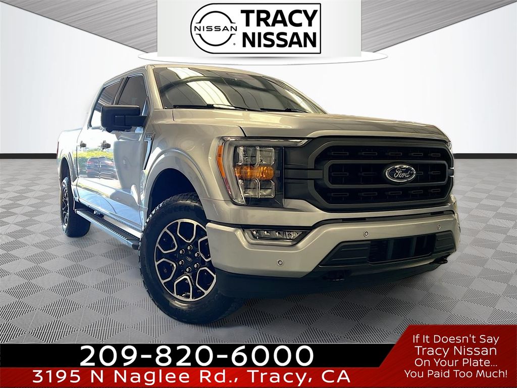 Silver Metallic 2023 Ford F-150 XLT SuperCrew 4WD Pickup Truck Four-Wheel Drive Automatic