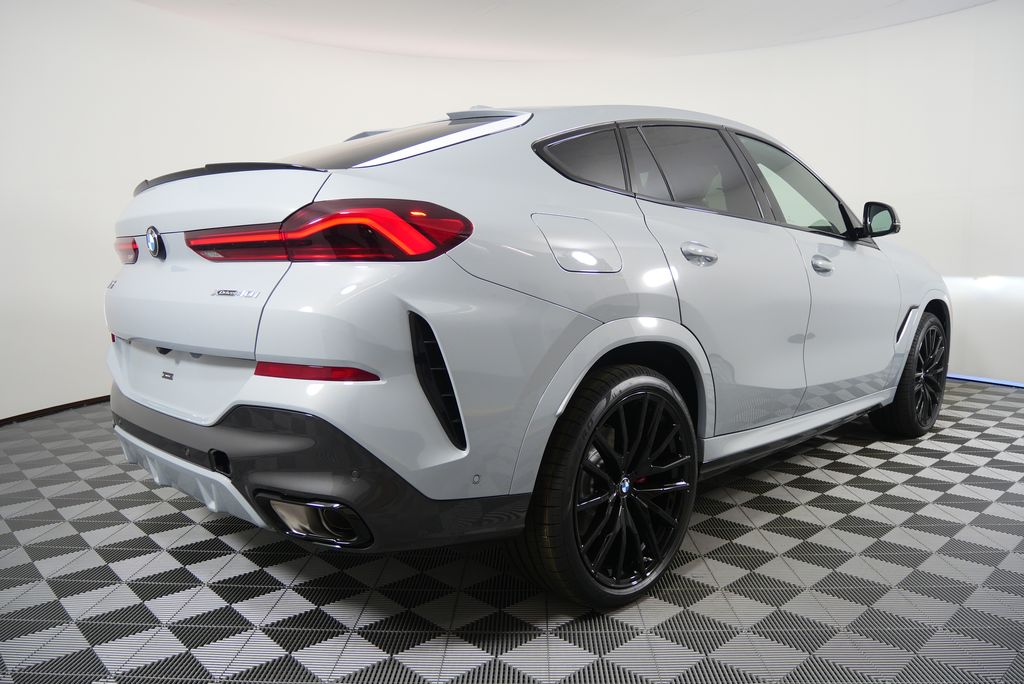 Thumbnail: 2026 BMW X6 - 3