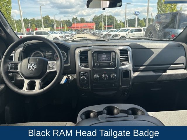 2024 Ram 1500 Classic Warlock Crew Cab 4x4 5'7" Box