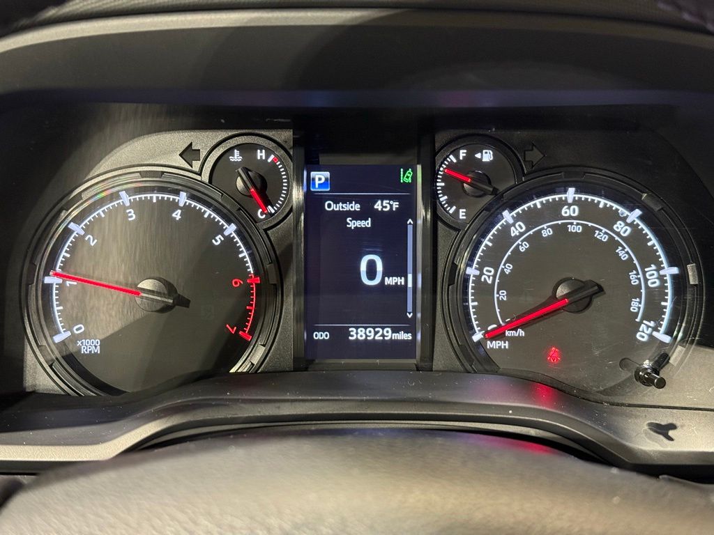Thumbnail: 2024 Toyota 4Runner - 25