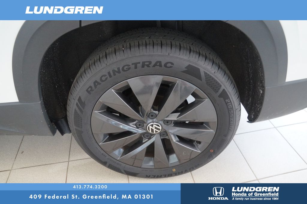 Used 2024 Volkswagen Taos SUV