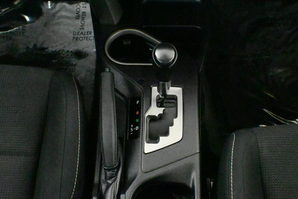 2018 Toyota RAV4 XLE 26