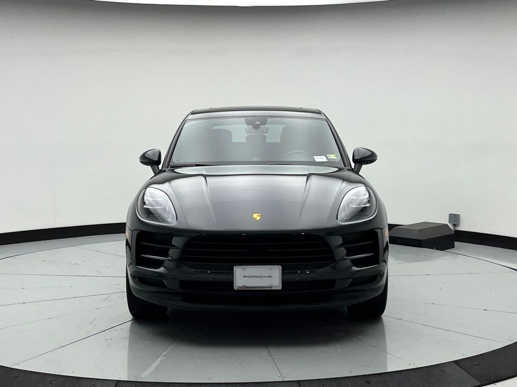 Thumbnail: 2021 Porsche Macan - 6