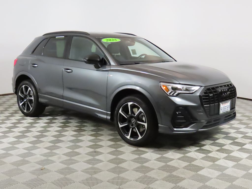 Thumbnail: 2025 Audi Q3 - 7