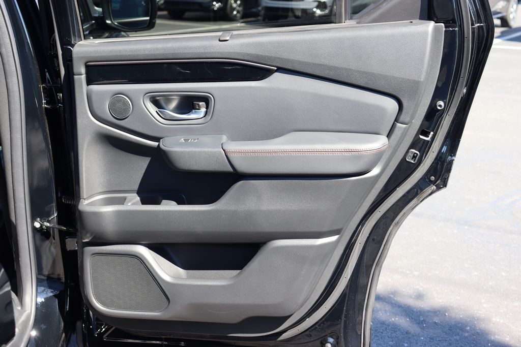 2025 Honda Pilot TrailSport 16