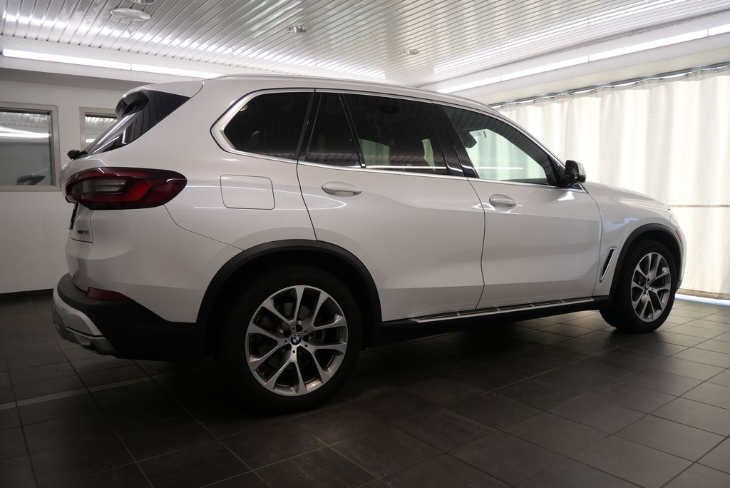 2023 BMW X5 sDrive40i 7