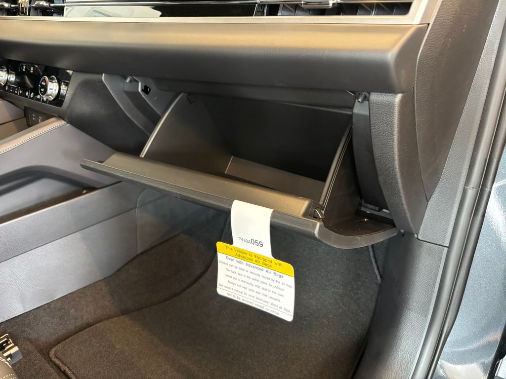 2026 Nissan Rogue Plug-In Hybrid Platinum