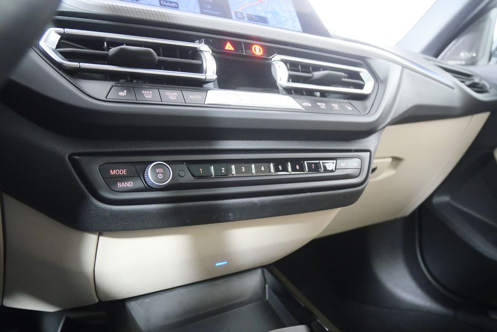 Thumbnail: 2024 BMW 2 Series - 26