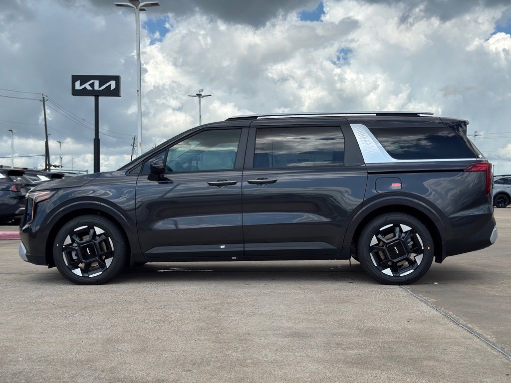 2026 Kia Carnival EX Gray at Community Kia