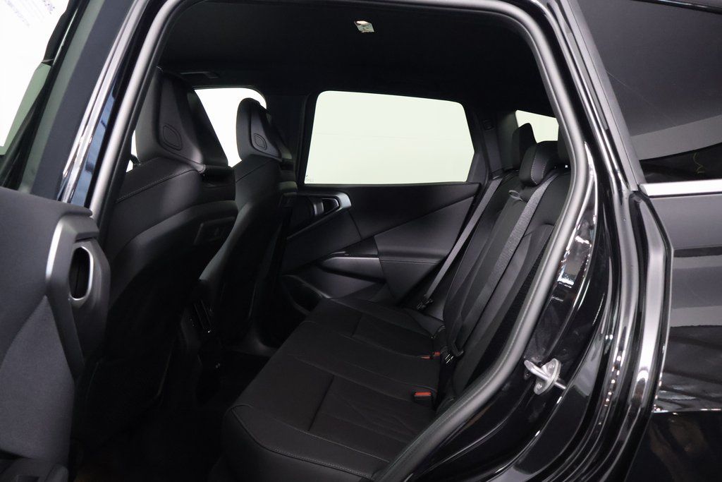 Thumbnail: 2026 BMW X3 - 6