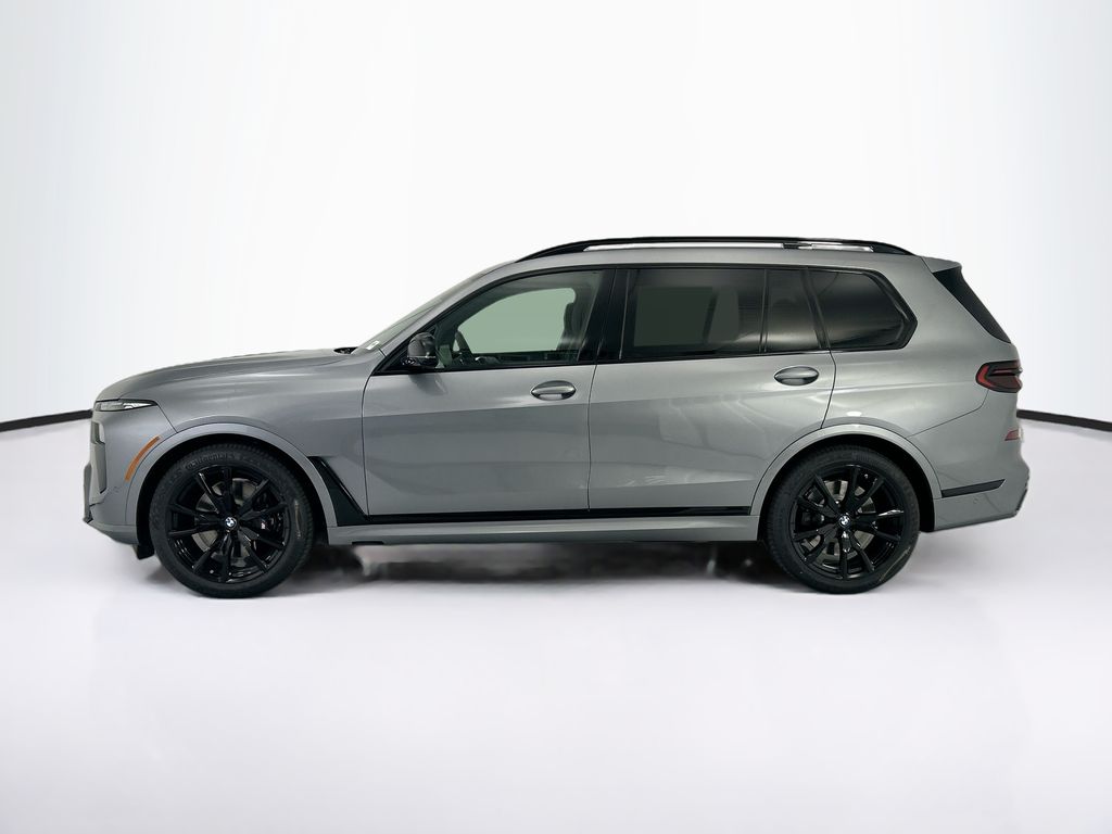 Thumbnail: 2027 BMW X7 - 8