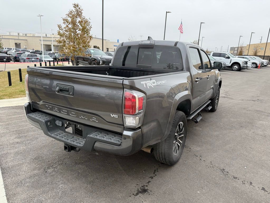 Thumbnail: 2021 Toyota Tacoma - 4