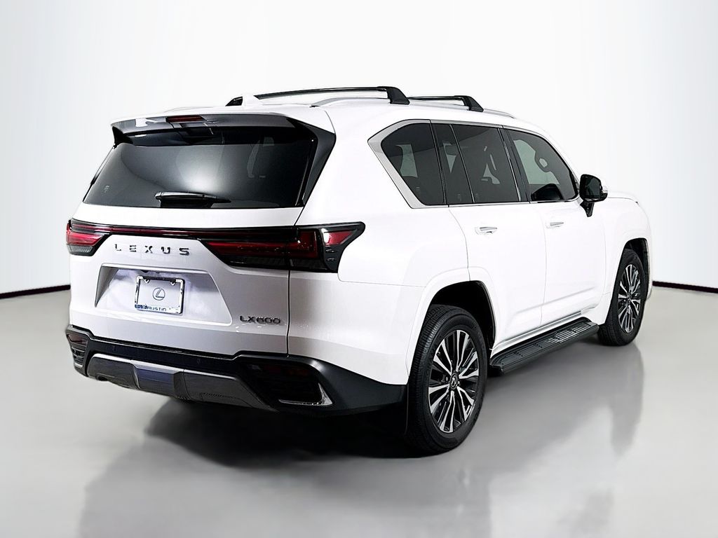 Thumbnail: 2022 Lexus LX - 5