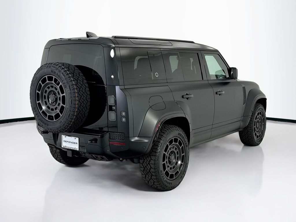 Thumbnail: 2026 Land Rover Defender - 5