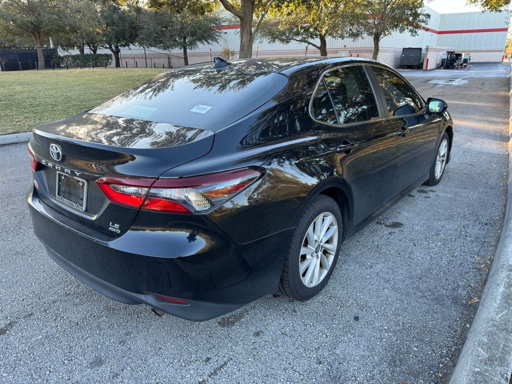 2022 Toyota Camry LE 5