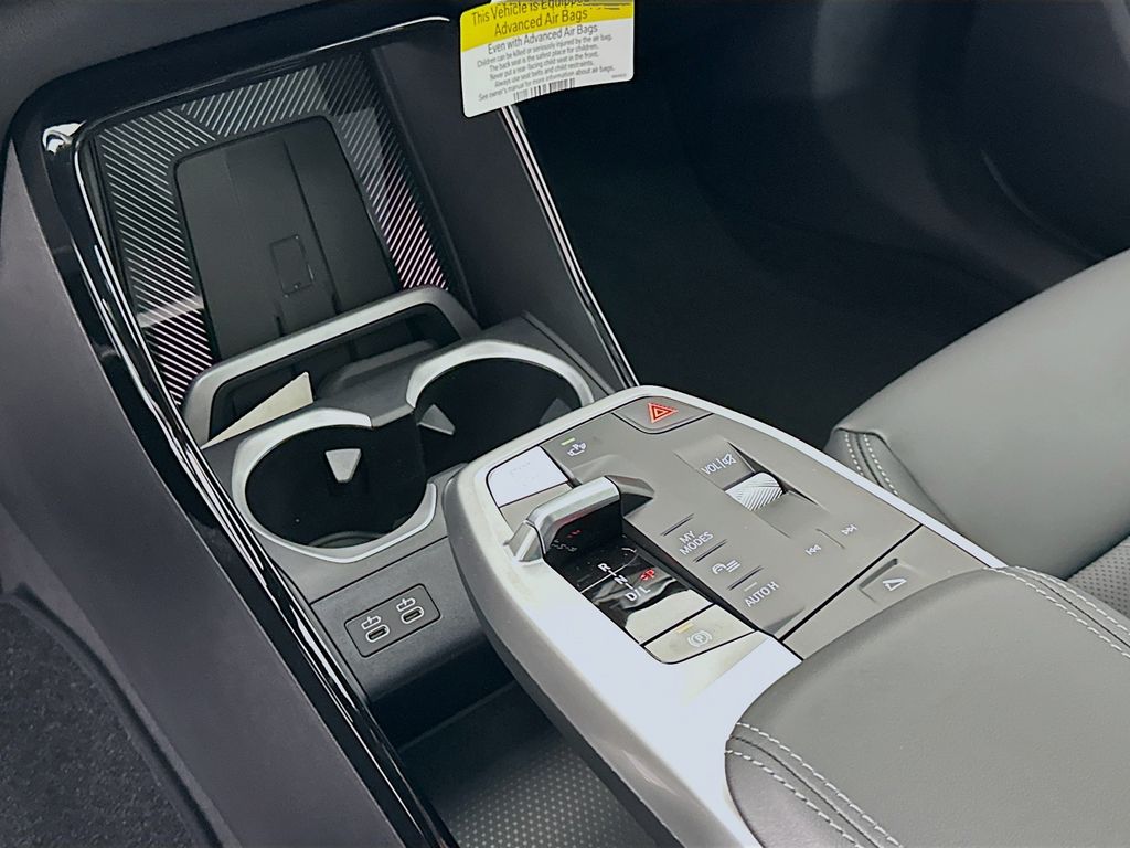 Thumbnail: 2026 BMW X1 - 15