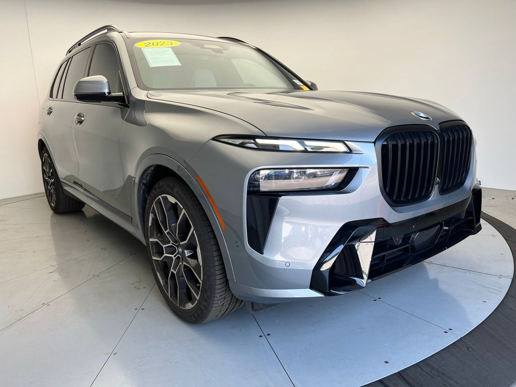 Thumbnail: 2023 BMW X7 - 2