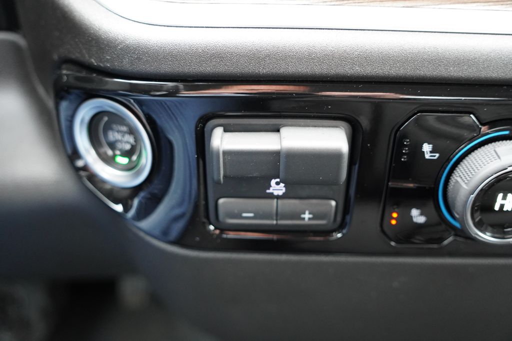 used 2022 Chevrolet Silverado 1500 car, priced at $35,473