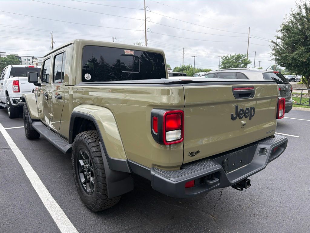 Thumbnail: 2025 Jeep Gladiator - 2