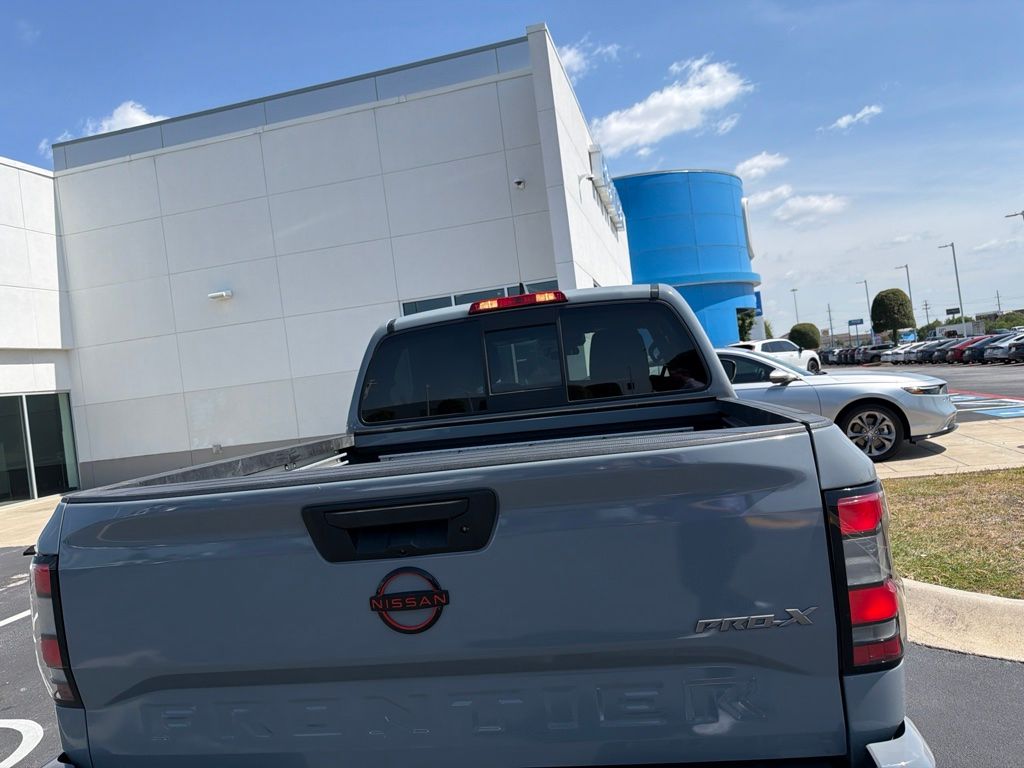 Thumbnail: 2022 Nissan Frontier - 5