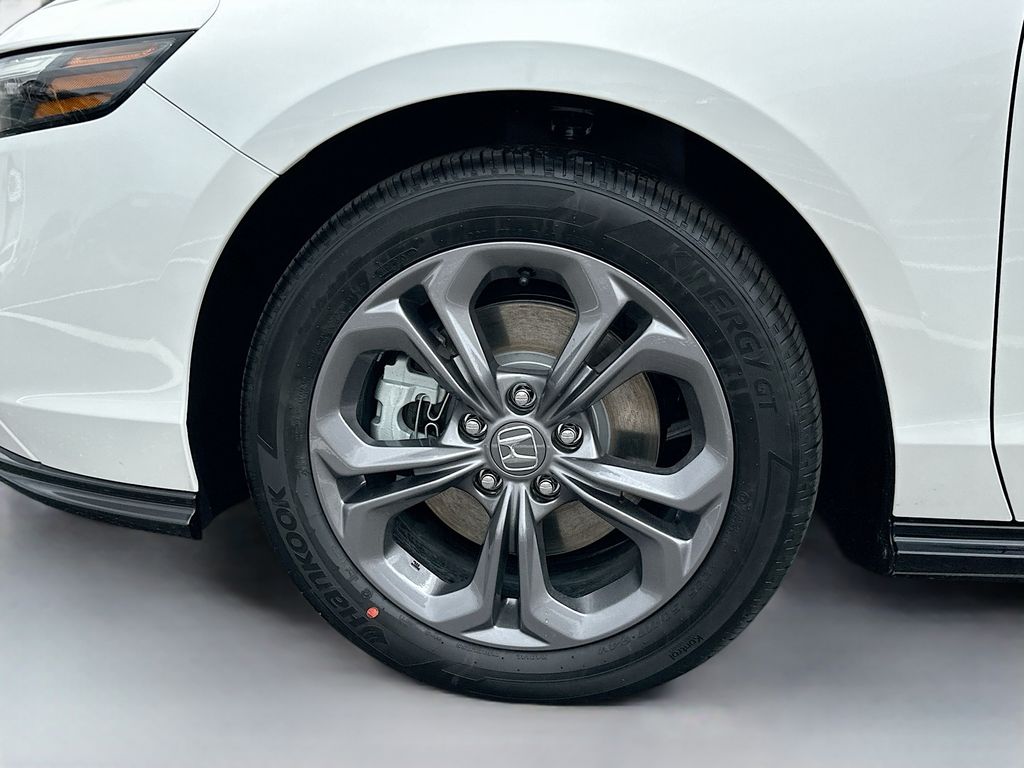 2025 Honda Accord EX-L 22