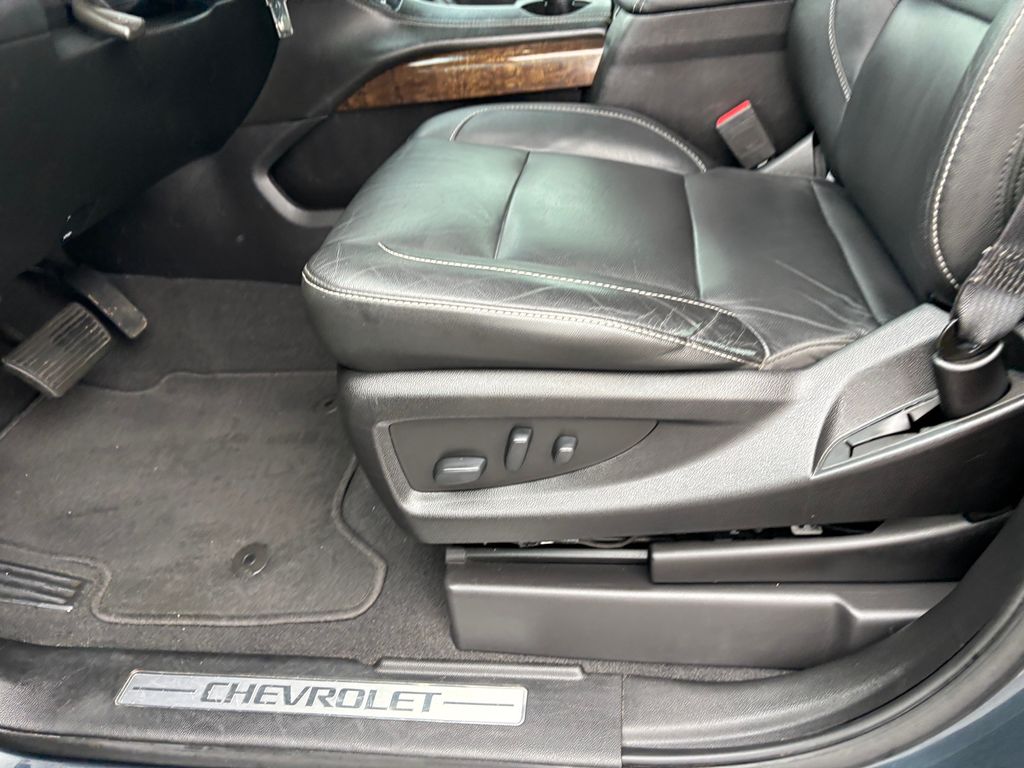 Used Car 2020 Chevrolet Tahoe  Lt For Sale Under $25,000 In Austin, Texas