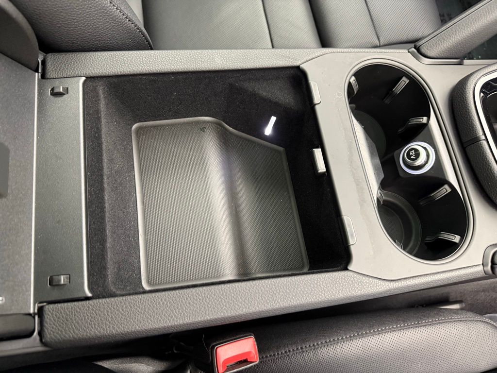 Thumbnail: 2025 Porsche Cayenne - 21