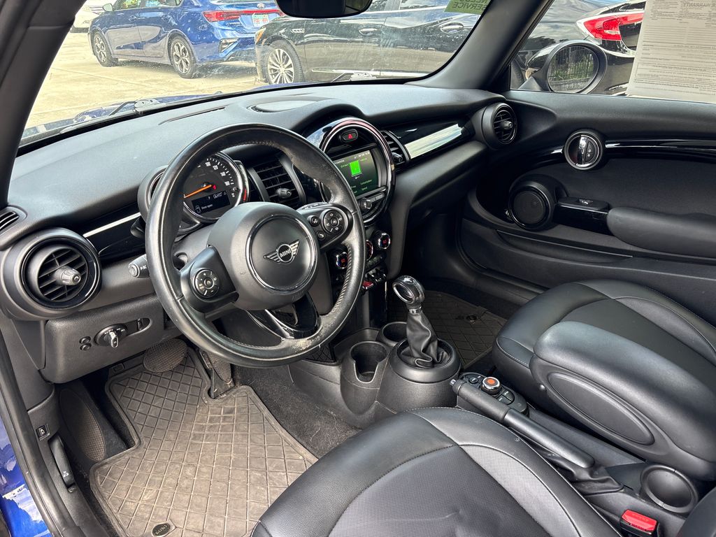 Certified Used 2019 Blue MINI Signature image 6