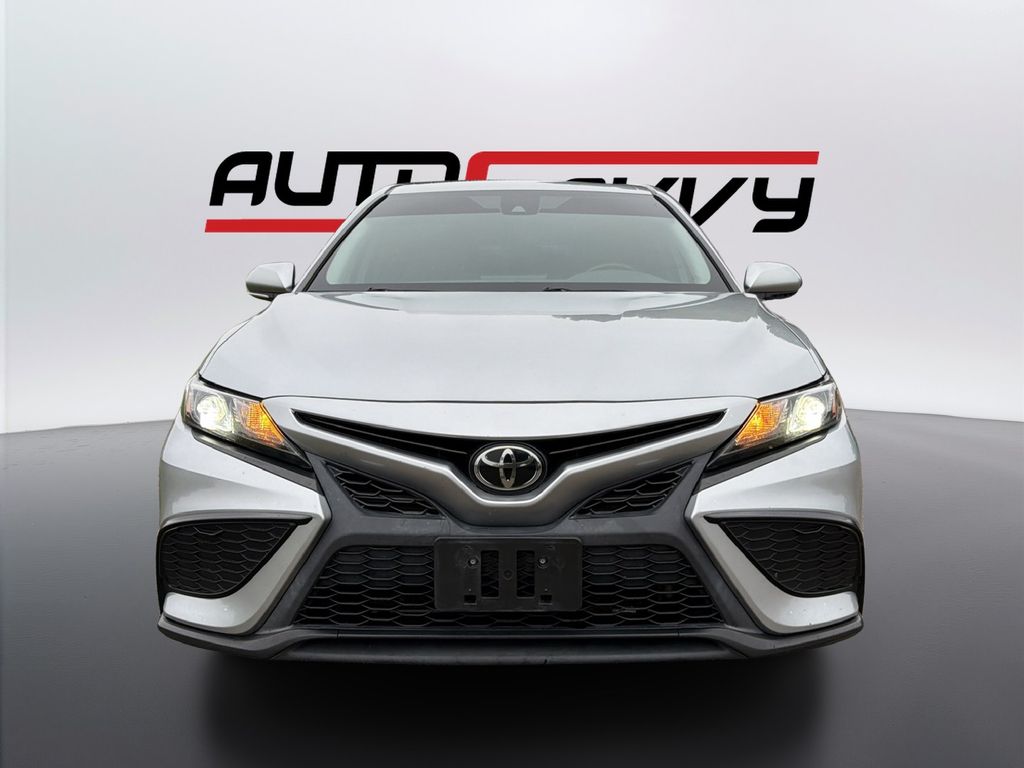 Used 2022 Silver Toyota SE image 2