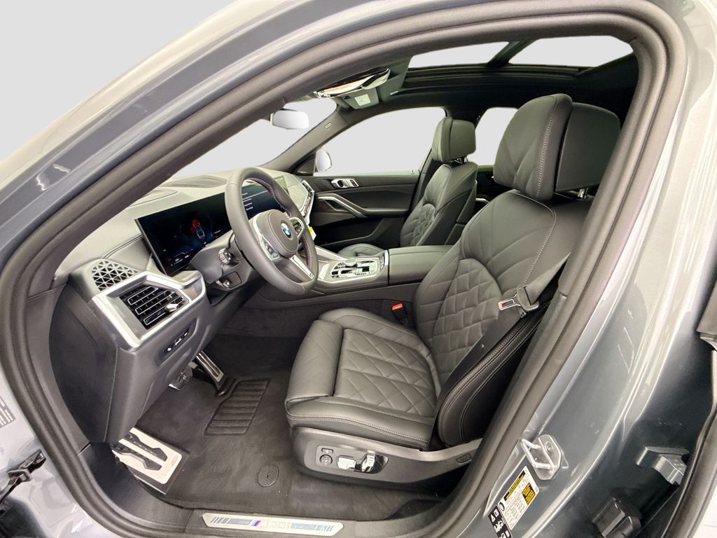 Thumbnail: 2027 BMW X6 - 18