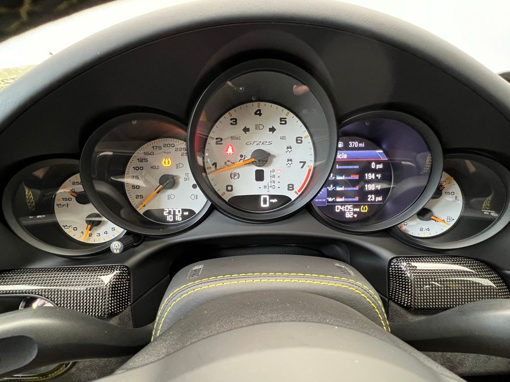 Thumbnail: 2018 Porsche 911 - 9