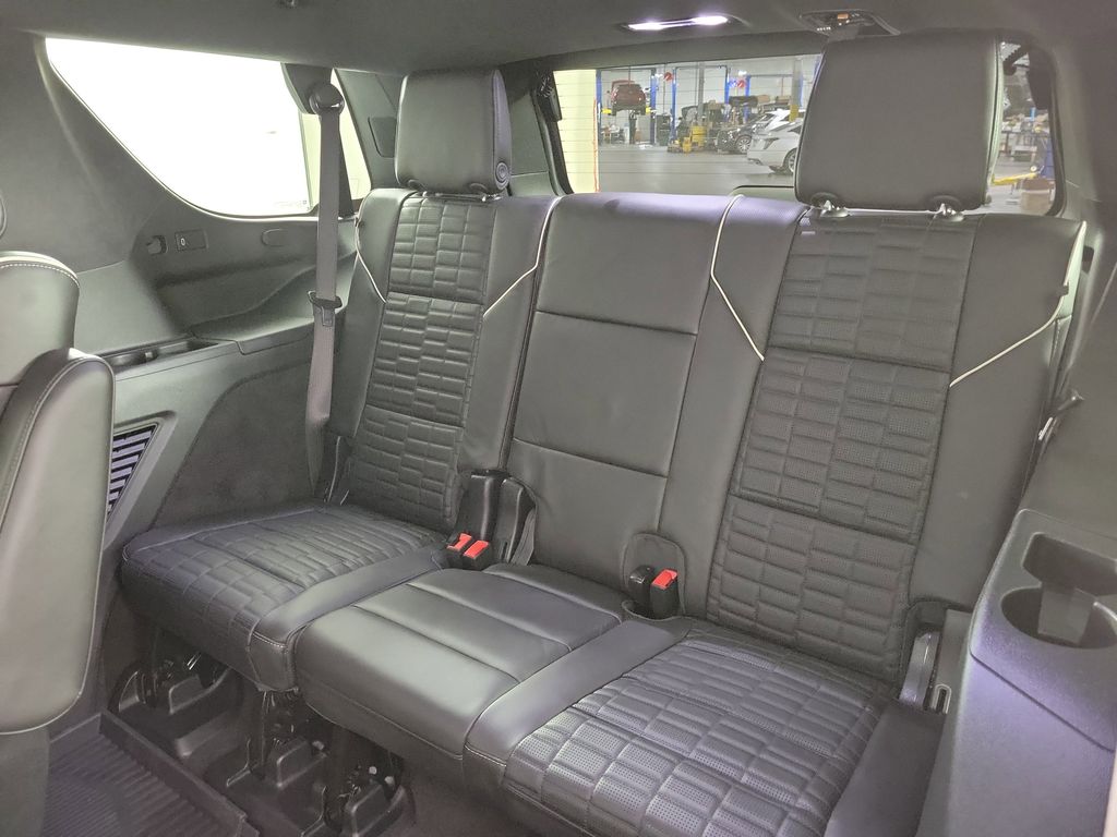 2025 Cadillac Escalade V-Series - 10